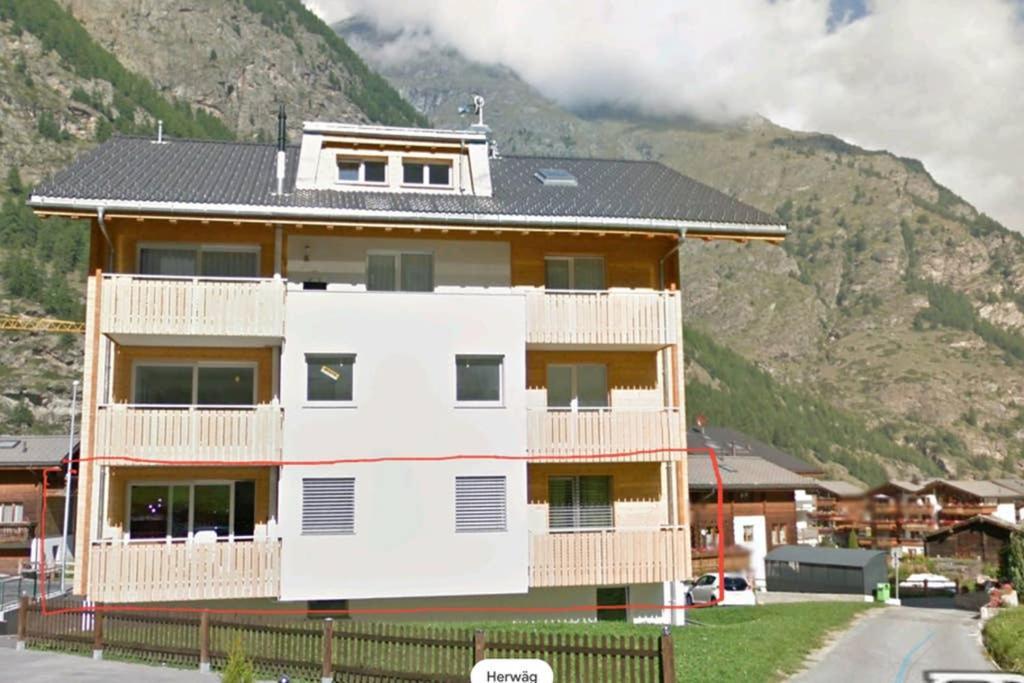 Ferienwohnung "Andre Und Mariana" In Taesch, Wallis, Schweiz Exterior photo